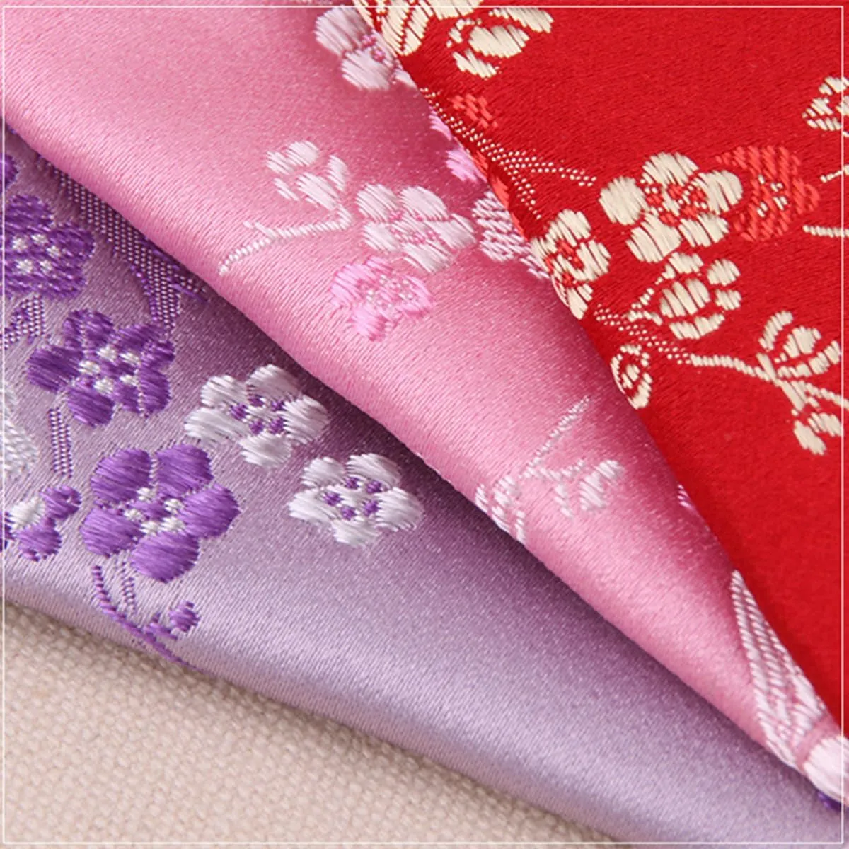 20 Pcs Silk Jewelry Pouch Brocade Coin Purse Zipper Jewelry Pouch Gift Bags Silk Purse Pouchs Gift Bags,3.9x4.7 inch