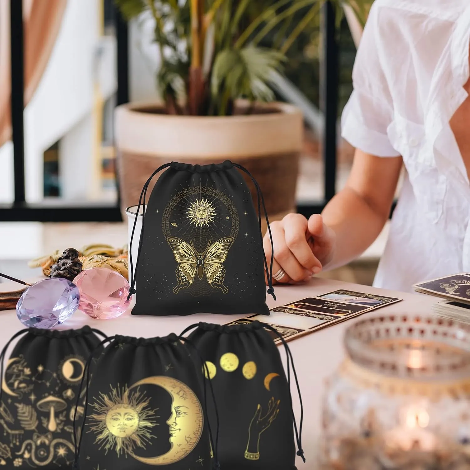 9PCS Tarot Bags Velvet Storage Pouches with Drawstrings, Black and Gold, 7.1 x 6.3 Inches