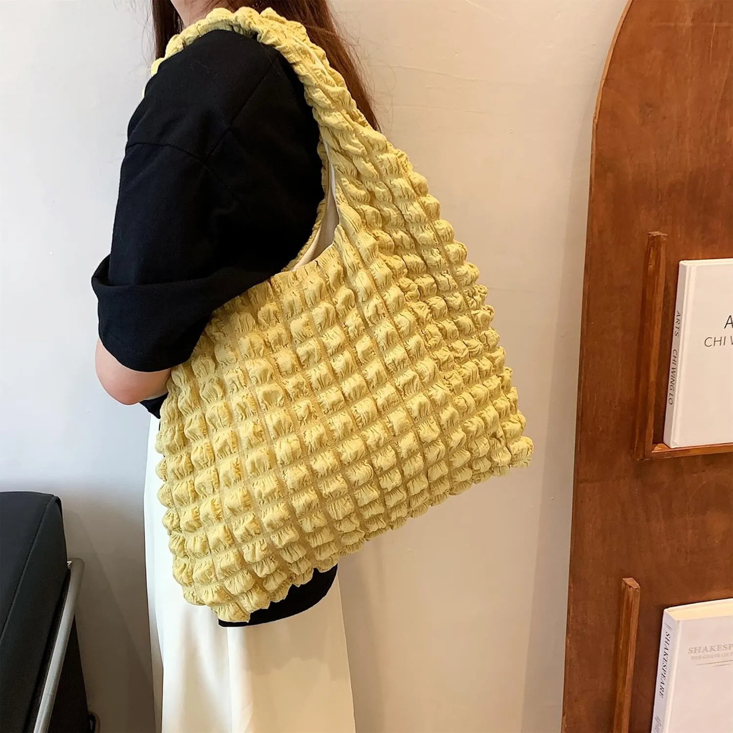 Bubble Large Shoulder Bags for Women Puff Tote Handbag and Purse Cloud Casual Shopping Travel Bag Lightweight