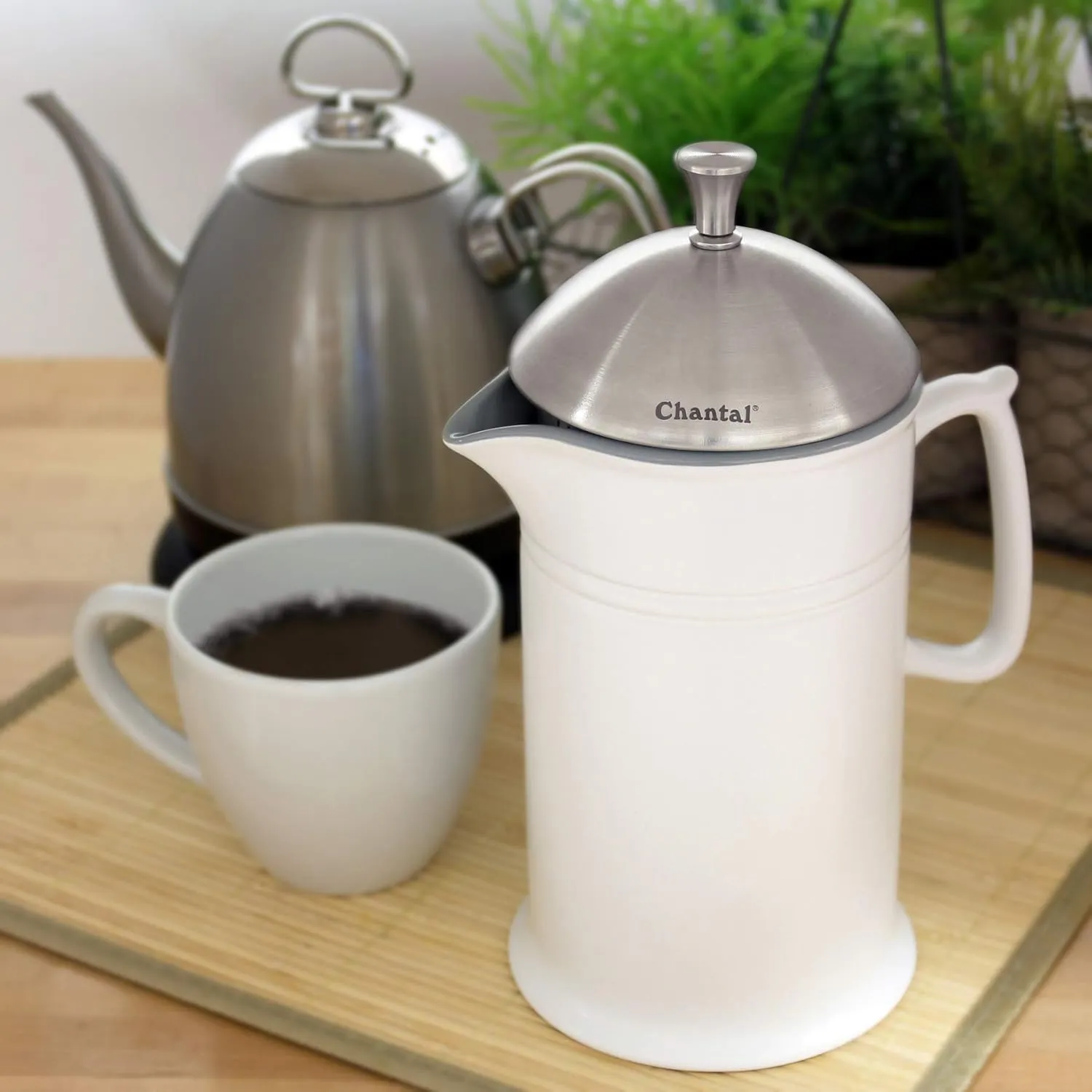 Chantal Stoneware French Press with Stainless Steel Plunger and Lid, 28 ounce capacity, White