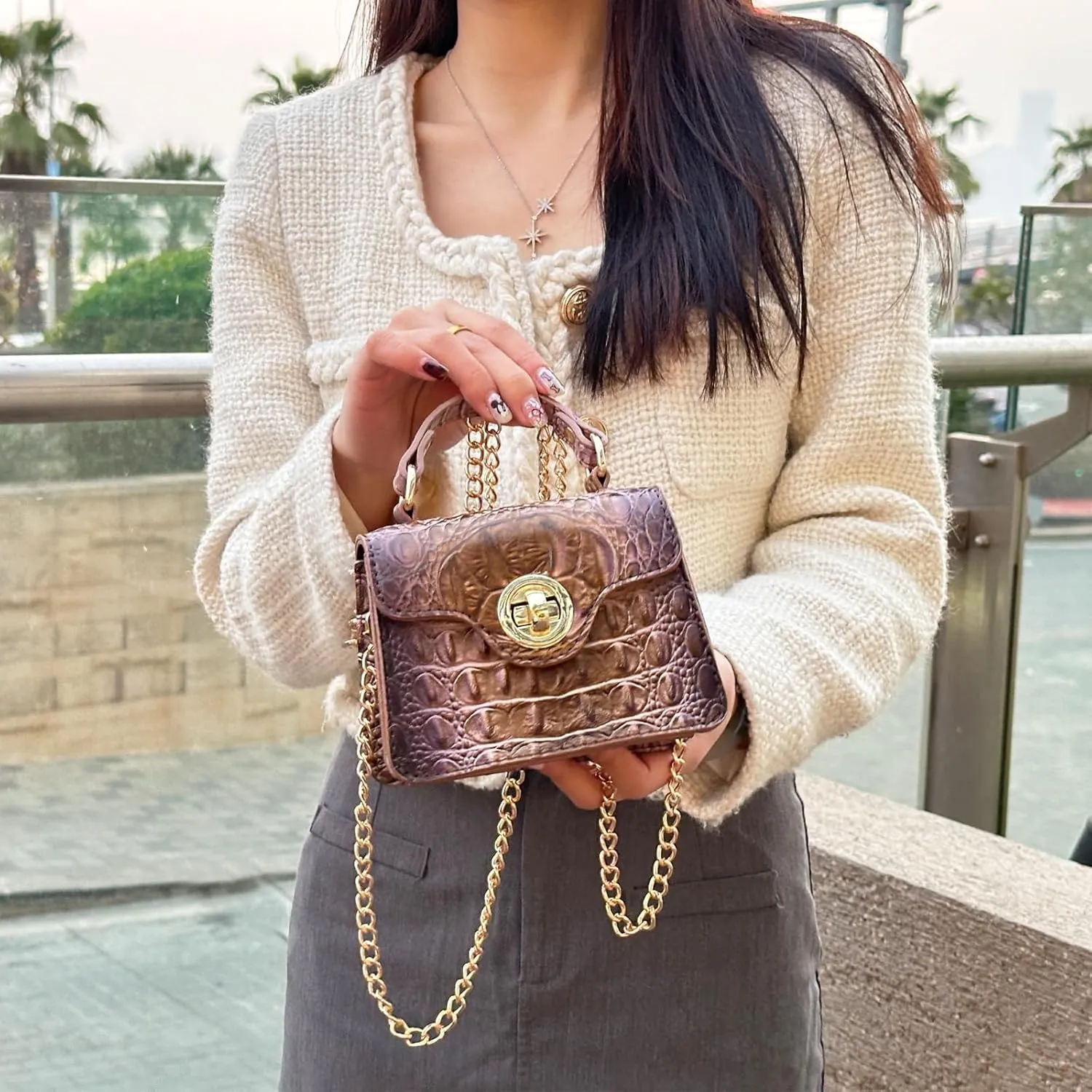 Chic Women Crocodile Leather bags Mini Top-Handle Clutch Compact Evening Bag Stylish Accessory for Essentials