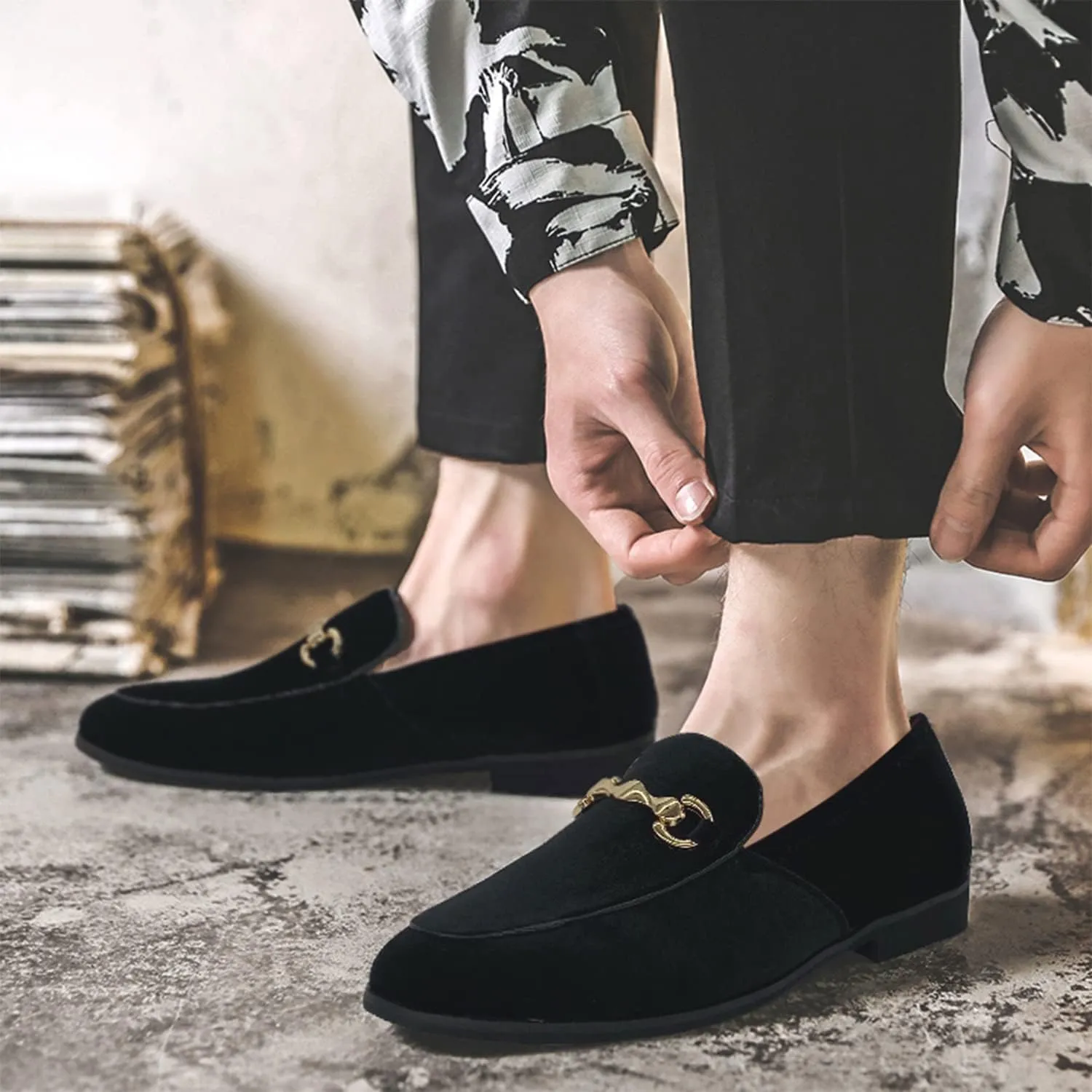 CMM Men's Velvet Slip On Loafers Shiny Metallic Slipper Loafers Luxury Dress Shoes Nightclub Party
