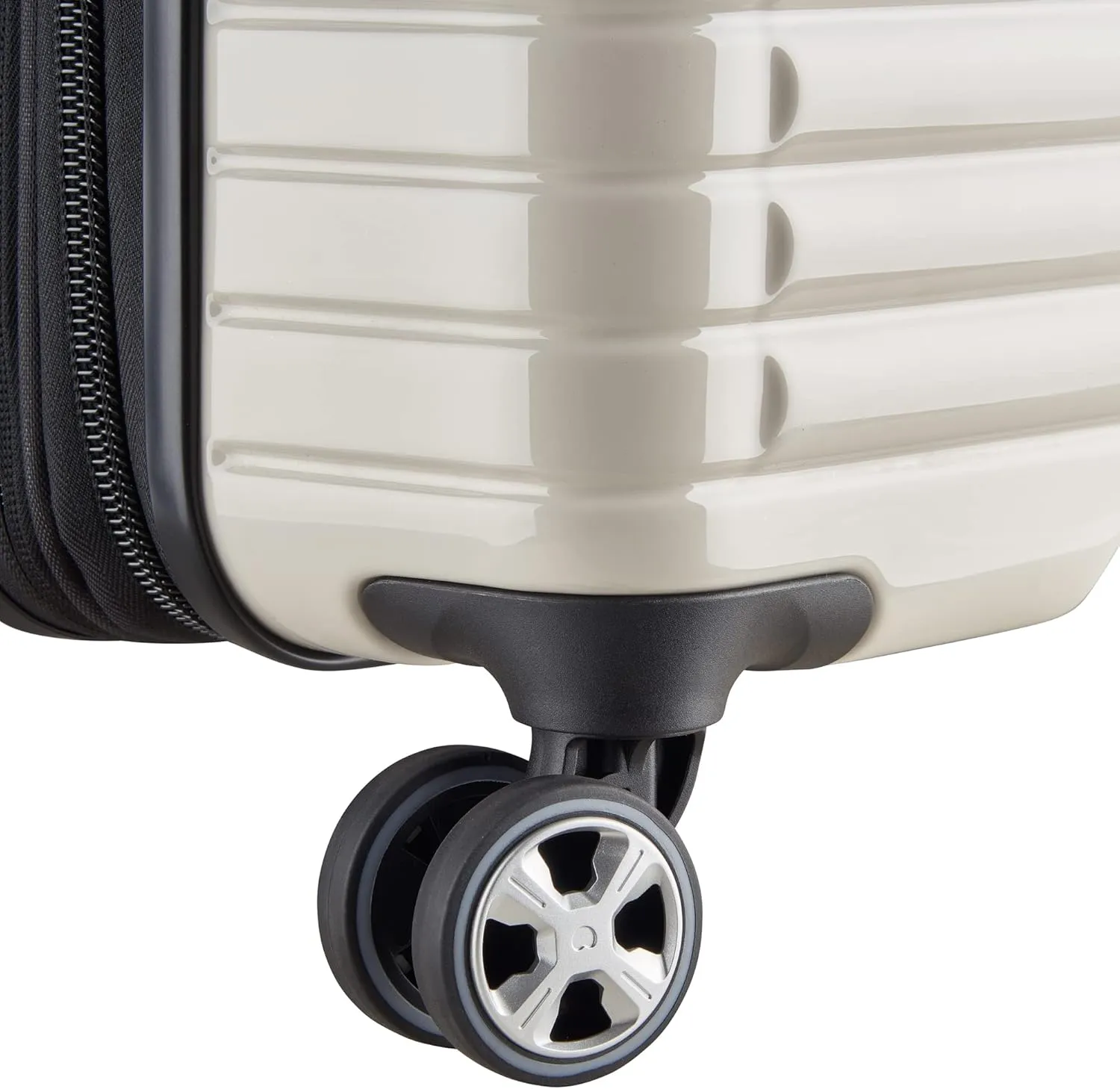 DELSEY PARIS Cruise 3.0 Hardside Expandable Luggage with Spinner Wheels, Glossy Ivory, Checked-Medium 24 Inch