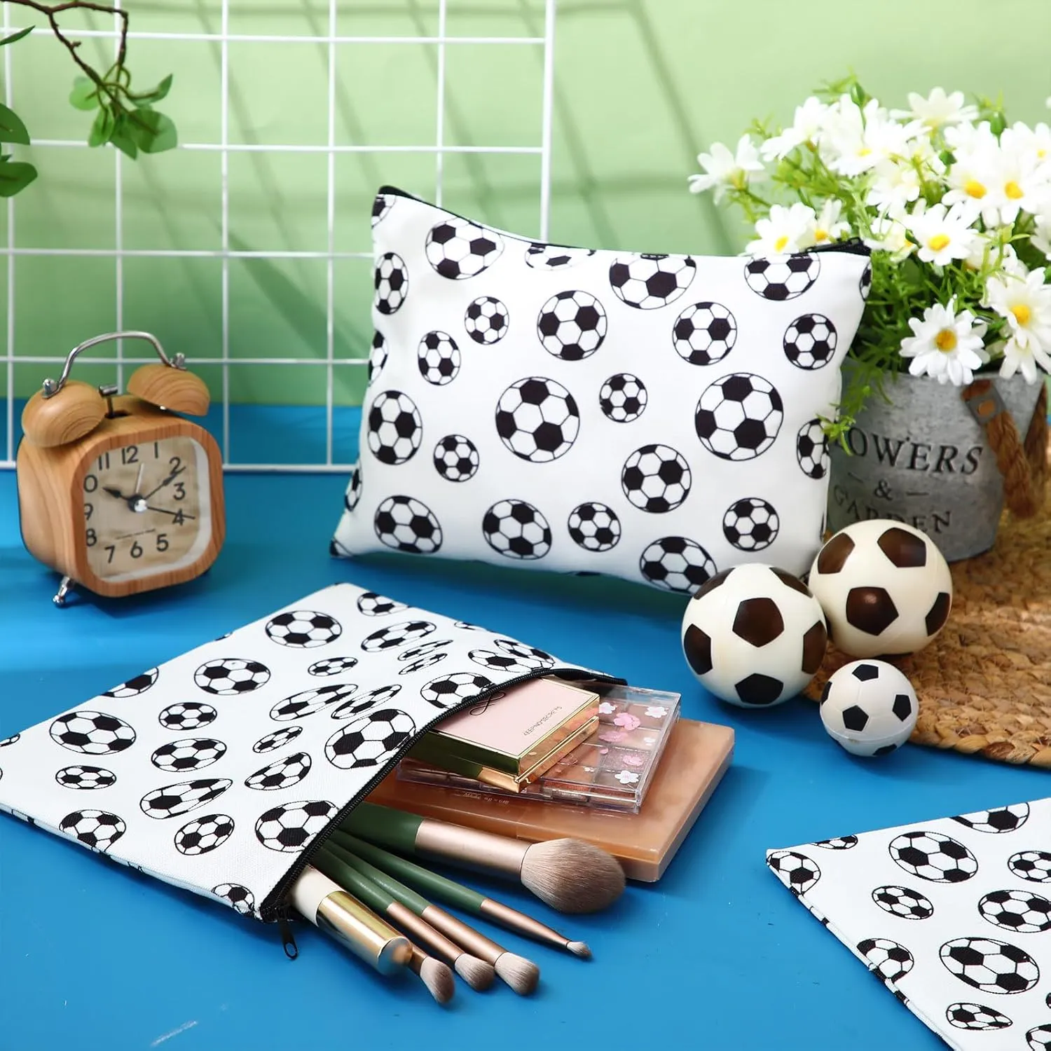 Eccliy 20 Pcs Soccer Makeup Bag Cosmetic Bag Canvas Gifts Sport Soccer Themed Accessories for Girls Toiletry Pouch with Zipper for Women Party Shopping Home Travel, 9 x 7 Inch
