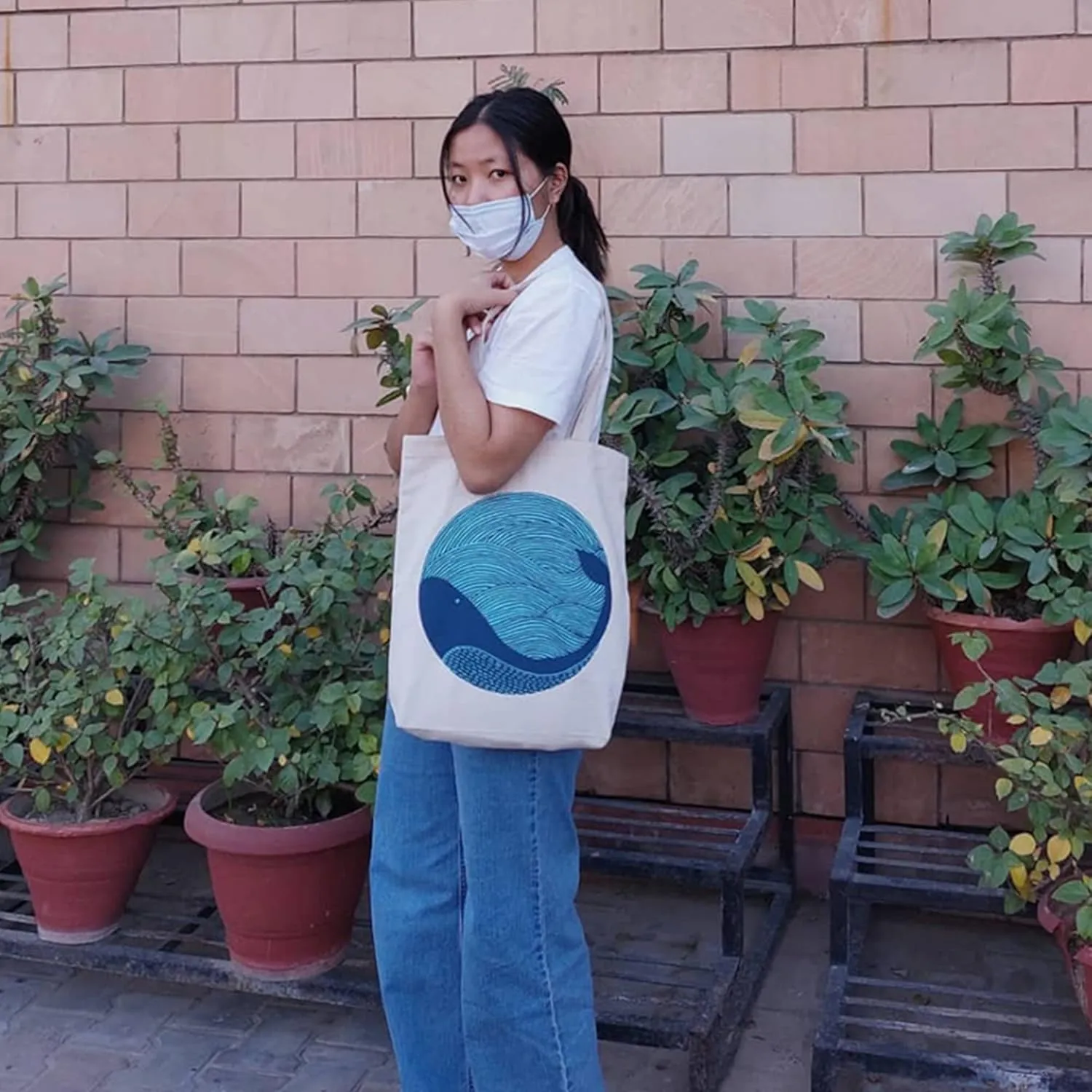 Ecoright Tote Bag for Women with Zipper, Small Tote Bag, Canvas Bag, Reusable Cotton Bag for Beach, Grocery, School & Work