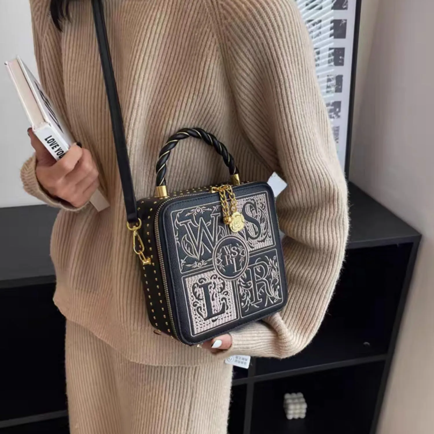 Embroidered Satchel Boston Hangbags Poker Shoulder Bags for Women Crossbody Bags Clutch Stylish Bucket with Adjustable Strap