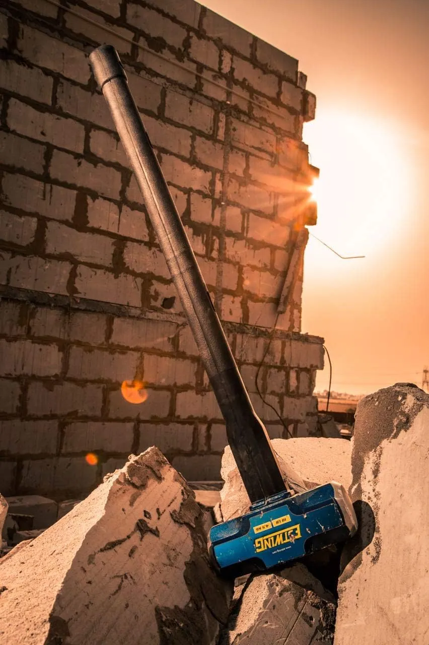 Estwing 12 lb. Head, 30" Length Indestructible Handle Sledge Hammer