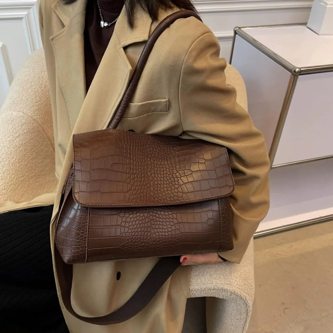 Fashionable Women's Large Briefcases - Chic Commuter Handbag with Adjustable Straps, Suitable for Work & Daily Use