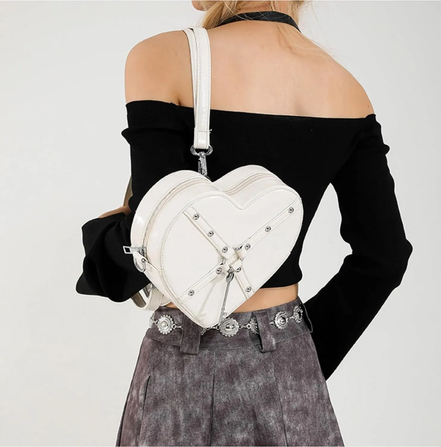 Gothic Heart Shaped Backpack Y2k Heart Bags Studded Designer Crossbody Bag Lovely Purse for Women