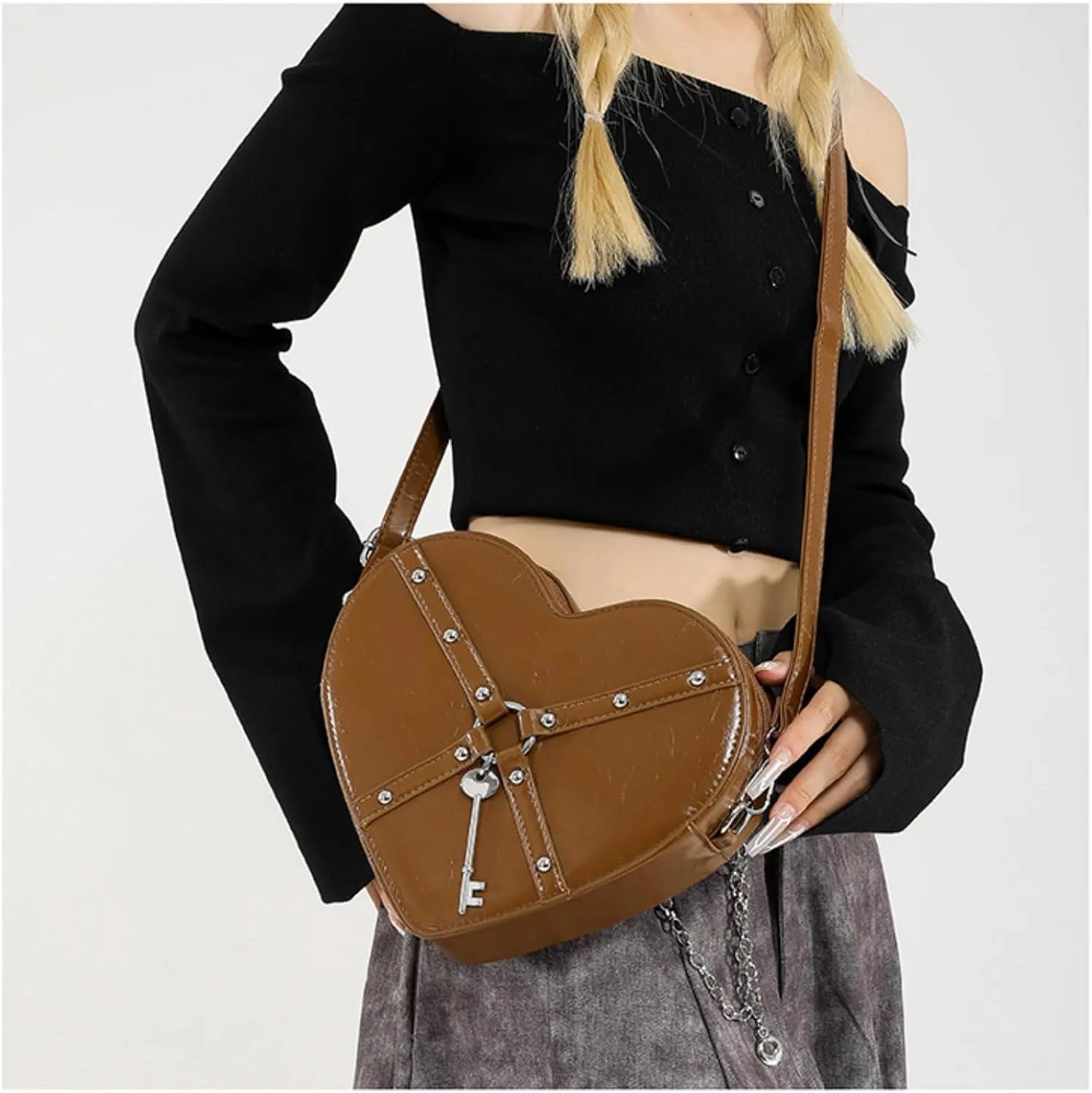Gothic Heart Shaped Backpack Y2k Heart Bags Studded Designer Crossbody Bag Lovely Purse for Women