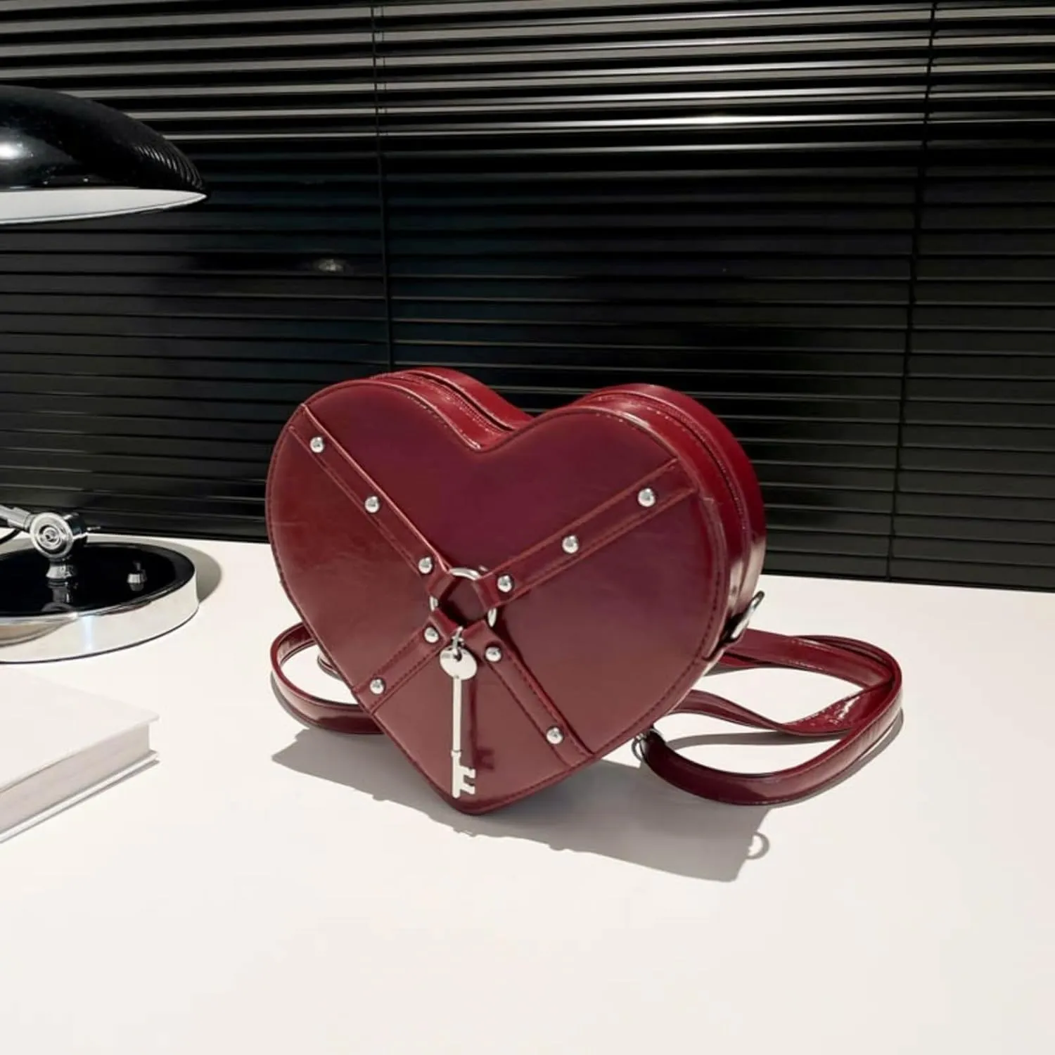 Gothic Heart Shaped Backpack Y2k Heart Bags Studded Designer Crossbody Bag Lovely Purse for Women
