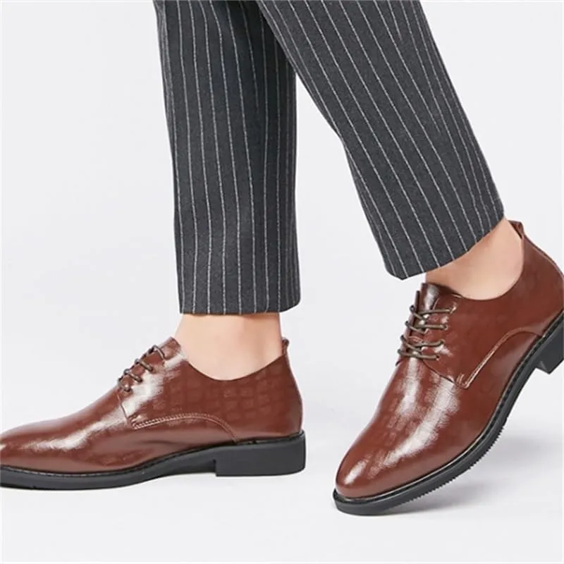 Men's Embossing Business Casual Leather Shoes Low-top Pointed Toe Soft-Soled Lace-up Oxford Shoes Slip Wear-Resistant Rubber Dress Shoes for Men