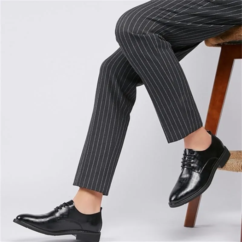 Men's Embossing Business Casual Leather Shoes Low-top Pointed Toe Soft-Soled Lace-up Oxford Shoes Slip Wear-Resistant Rubber Dress Shoes for Men