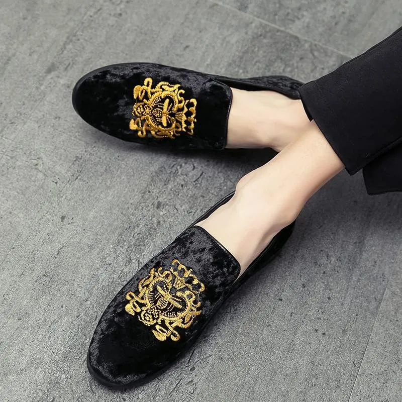 Men's Luxury Velvet Penny Loafers Shoes Embroidery Suede Dress Loafers Daily Boats Shoes for Party Wedding Prom Size 38-47