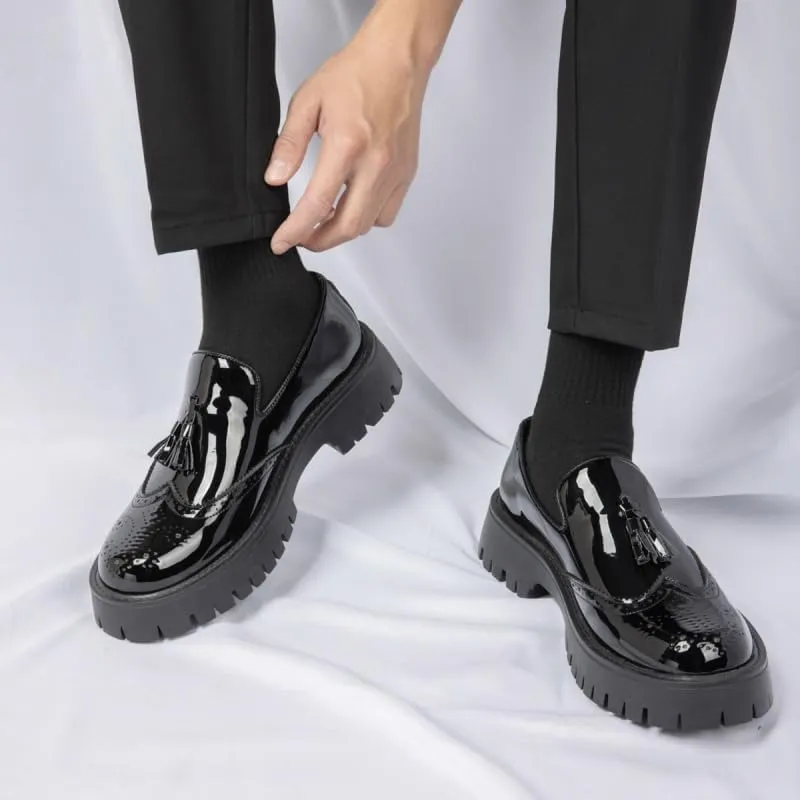 Men's Patent Leather Tassel Brogue Slip-On Platform Loafer Shoes with Fashion Round Toe Low Top Lug Sole Non-Slip Business Dress Shoes for Party Prom
