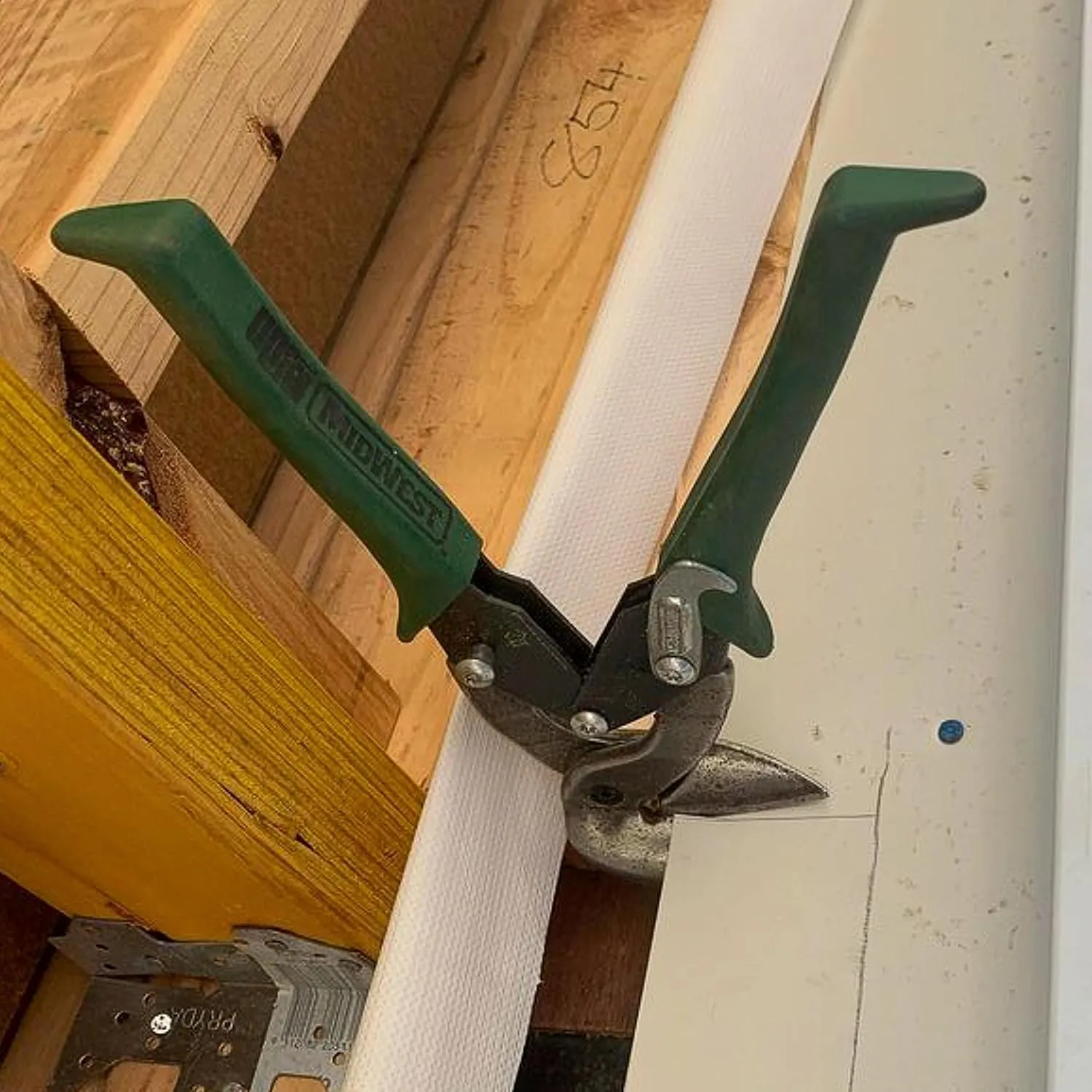 Midwest Snips MIDWEST Aviation Snip - Right Cut Upright Tin Cutting Shears with Forged Blade & KUSH'N-POWER Comfort Grips - MWT-6900R