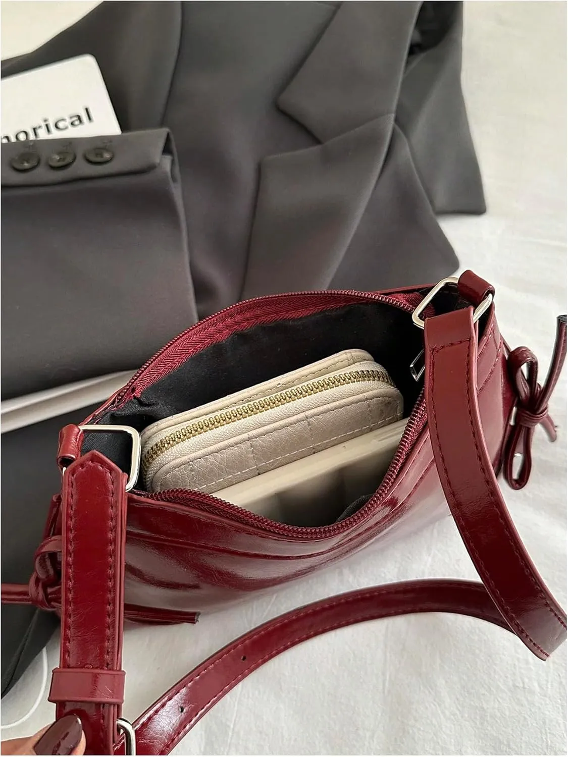 Milumia Women's Studded Bow Tie Shoulder Bag Vintage Square Faux Leather Handbags