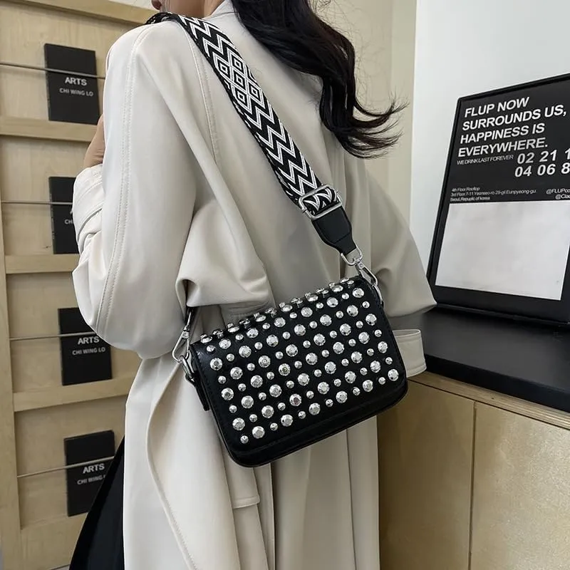 Molodo Studded Shoulder Bag for Women Trendy PU Leather Crossbody Bag Punk Handbag Purses Retro Small Shoulder Handbag