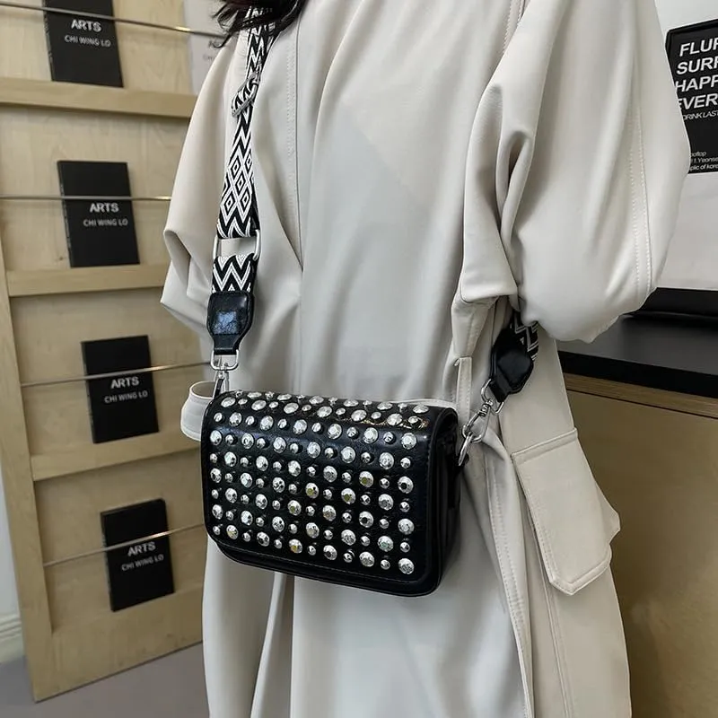Molodo Studded Shoulder Bag for Women Trendy PU Leather Crossbody Bag Punk Handbag Purses Retro Small Shoulder Handbag