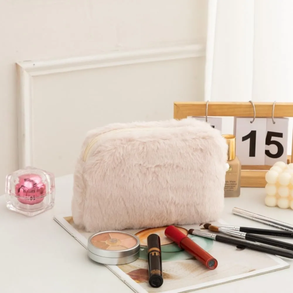 Plush Makeup Bag Fuzzy Cosmetic Bags Travel Cosmetics Cute Bear Portable Storage Toiletry Bag Large Capacity Embroidered Bag (brown)