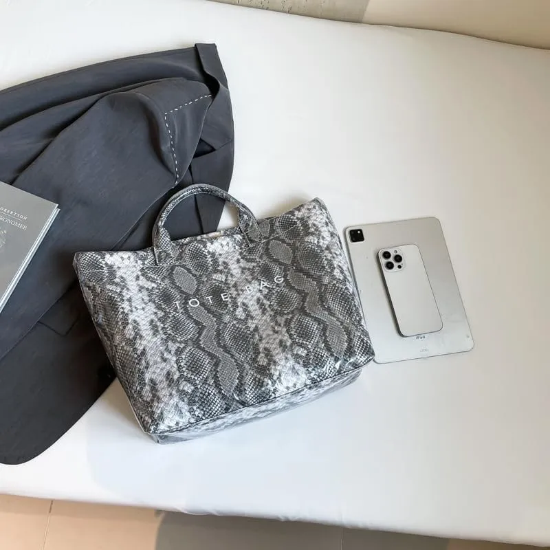 PVC Tote Bag for Women,Snake Skin Print Purse Large Work Tote Bag Clear Plastic Kraft Paper Hobo Bag with Top-Handle