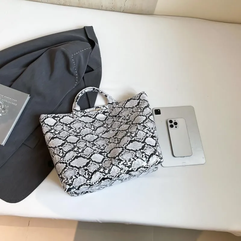 PVC Tote Bag for Women,Snake Skin Print Purse Large Work Tote Bag Clear Plastic Kraft Paper Hobo Bag with Top-Handle