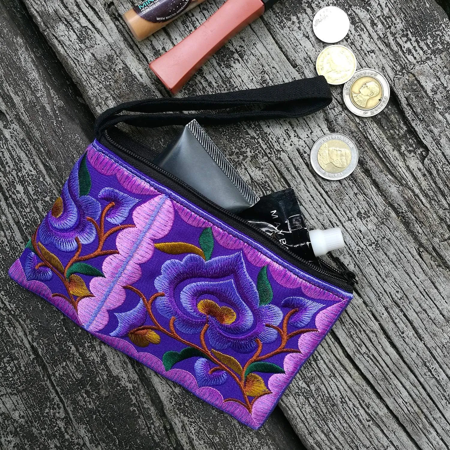 Sabai Jai - Mini Floral Embroidered Coin Purse Wristlet (Purple/Purple)