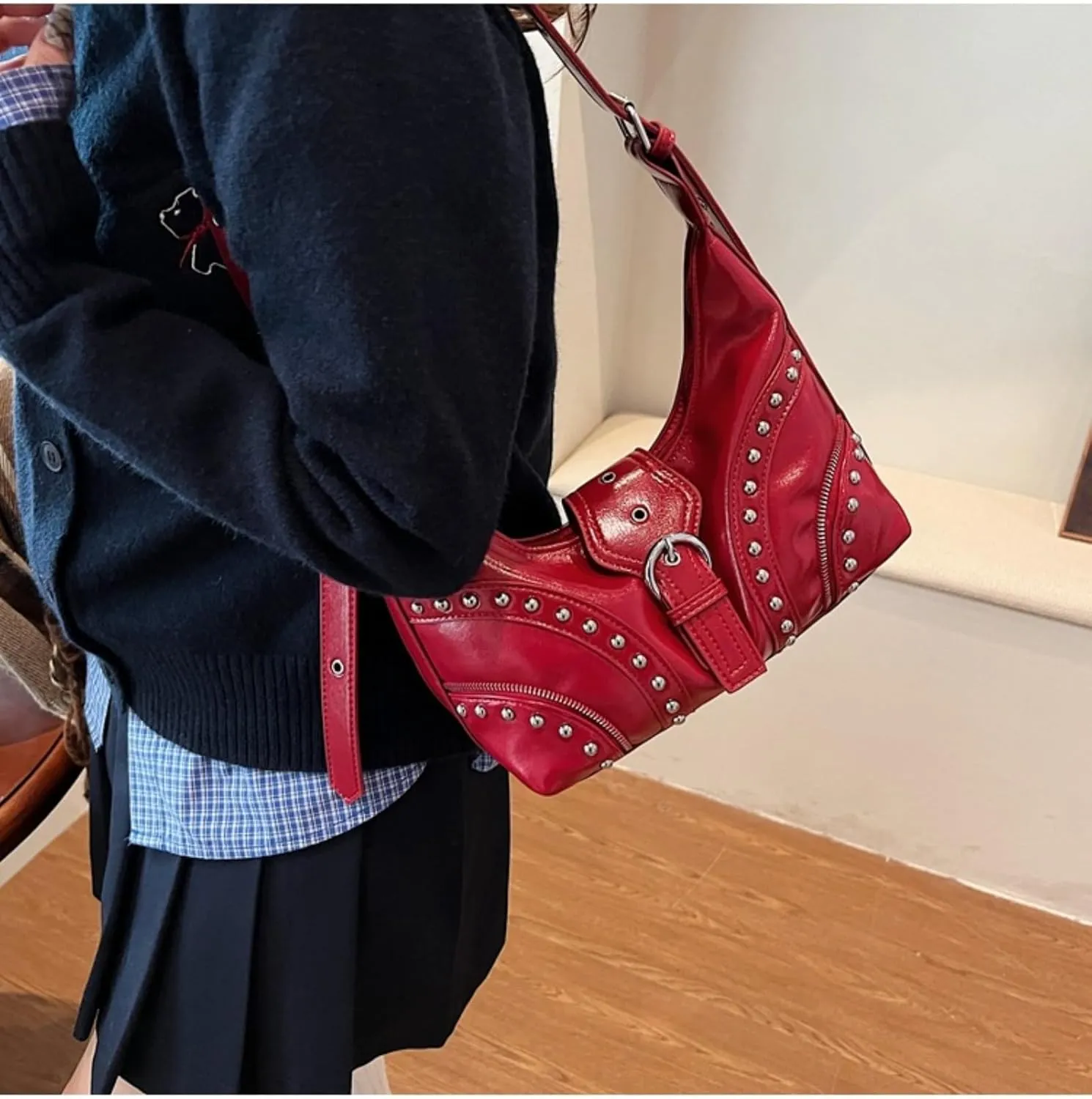 Studded Shoulder Bags Grunge Purse for Women Faux Leather Hobo Purse Y2k Dumpling Bag Summer 2000s Streetwear