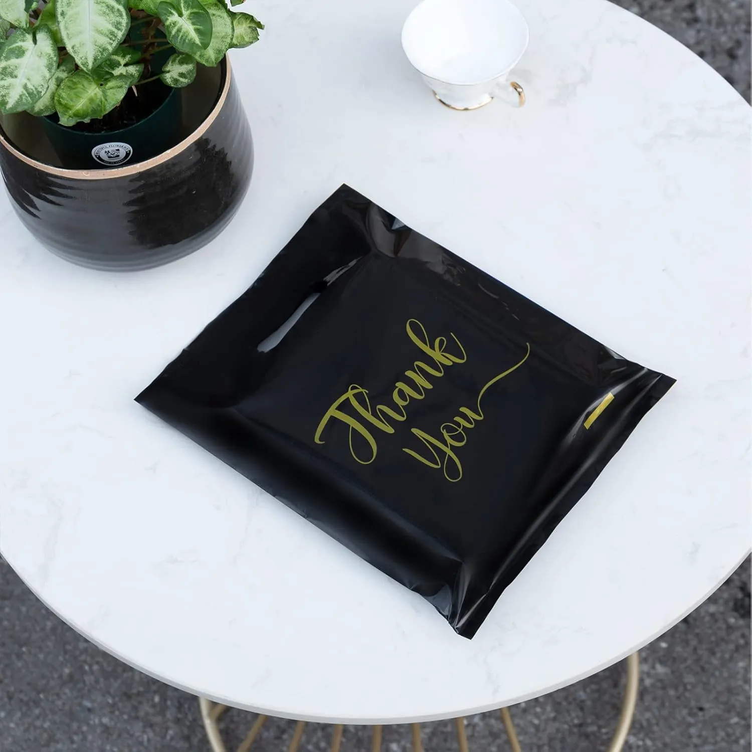 Thank You Plastic Bags, 100 Pack for Small Business, Merchandise for Packaging Products, Die Cut Shopping/Boutique for Retail Wholesale (Small(9"x12"), BLK)