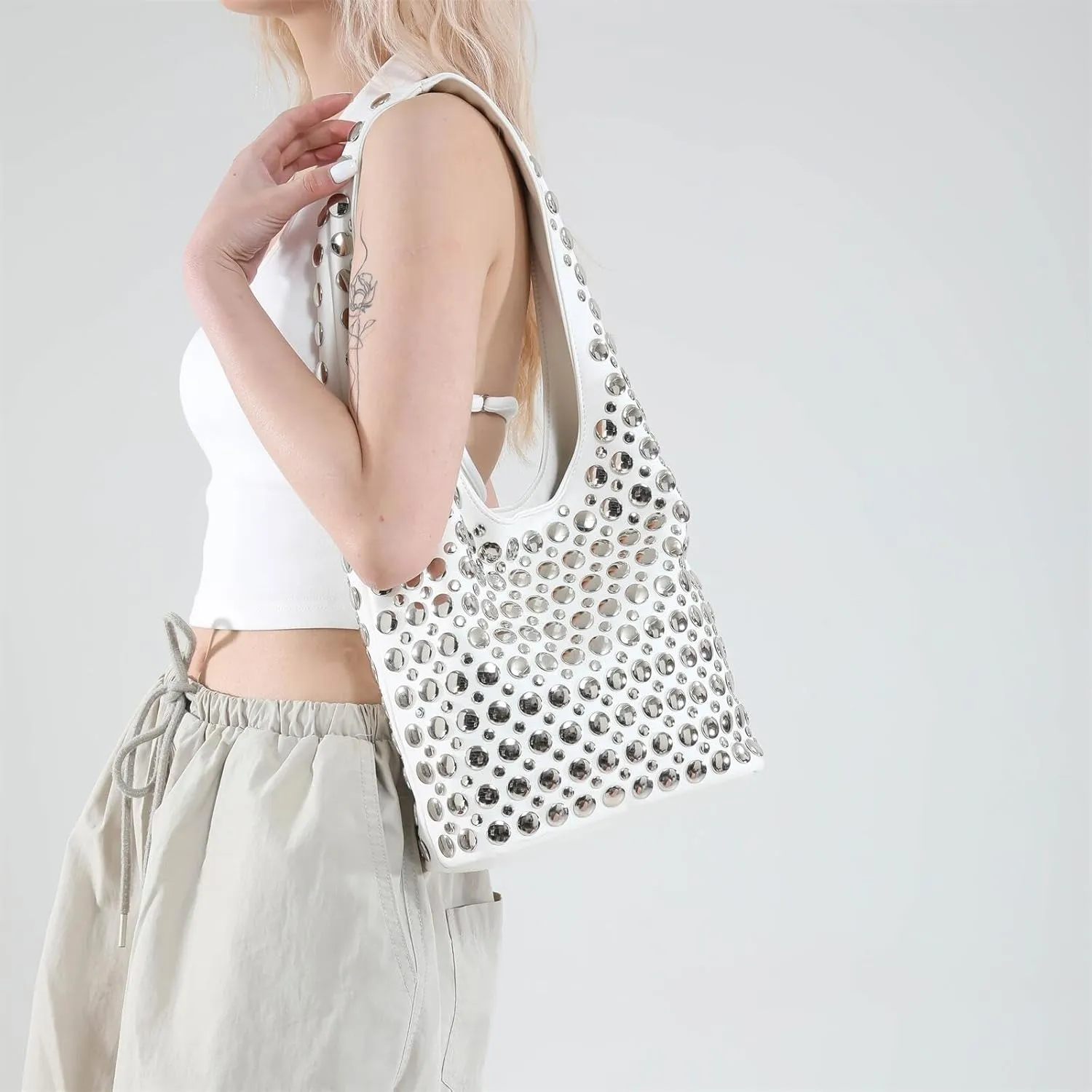 Trendy Punk Studded Shoulder Bag Vegan Leather Bucket Hobo Handbag for Women Y2K Fashion Tote Purse