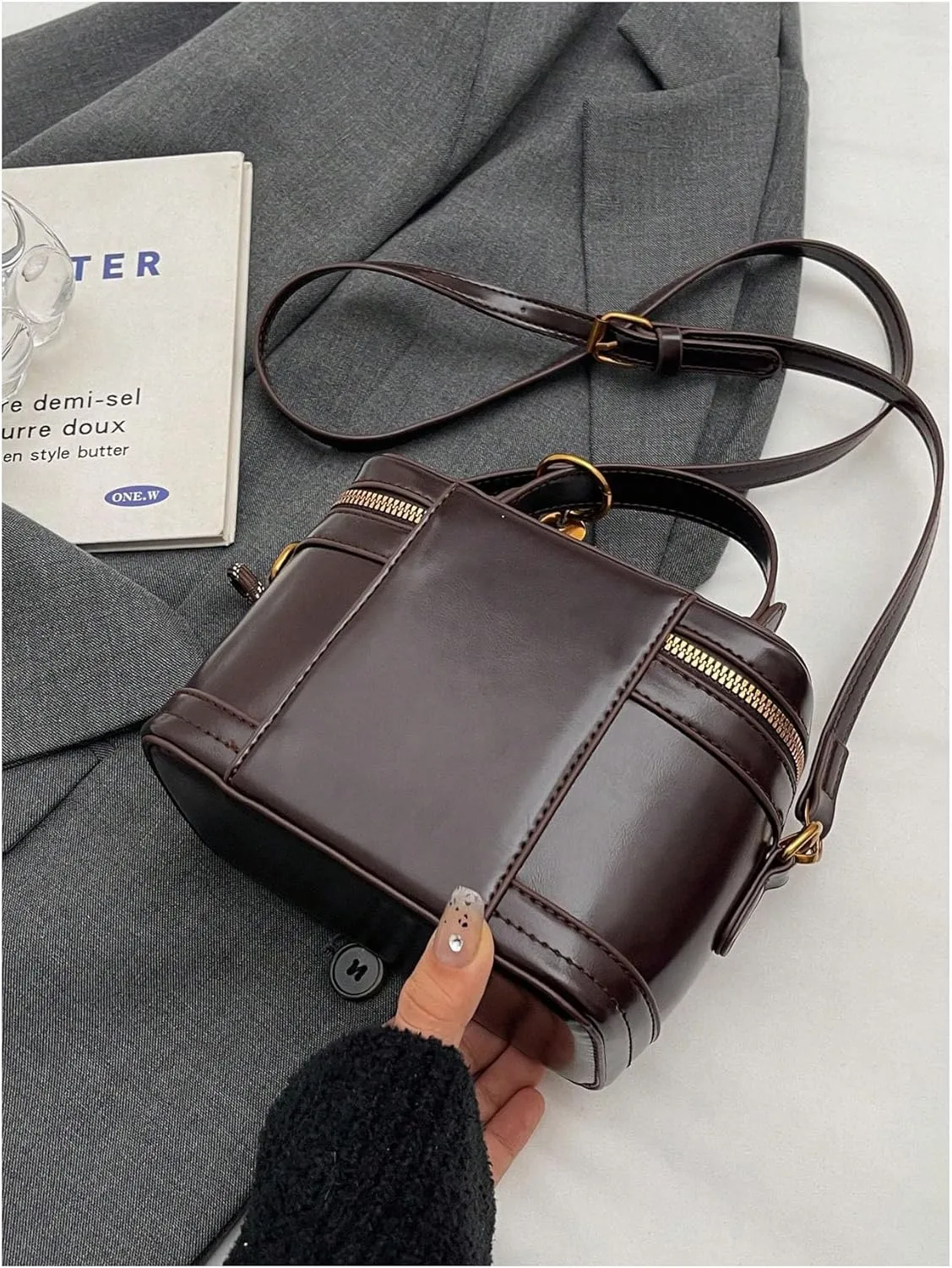 Verdusa Women's Bucket Top Handle Satchel Purses Vintage PU Leather Crossbody Box Bags