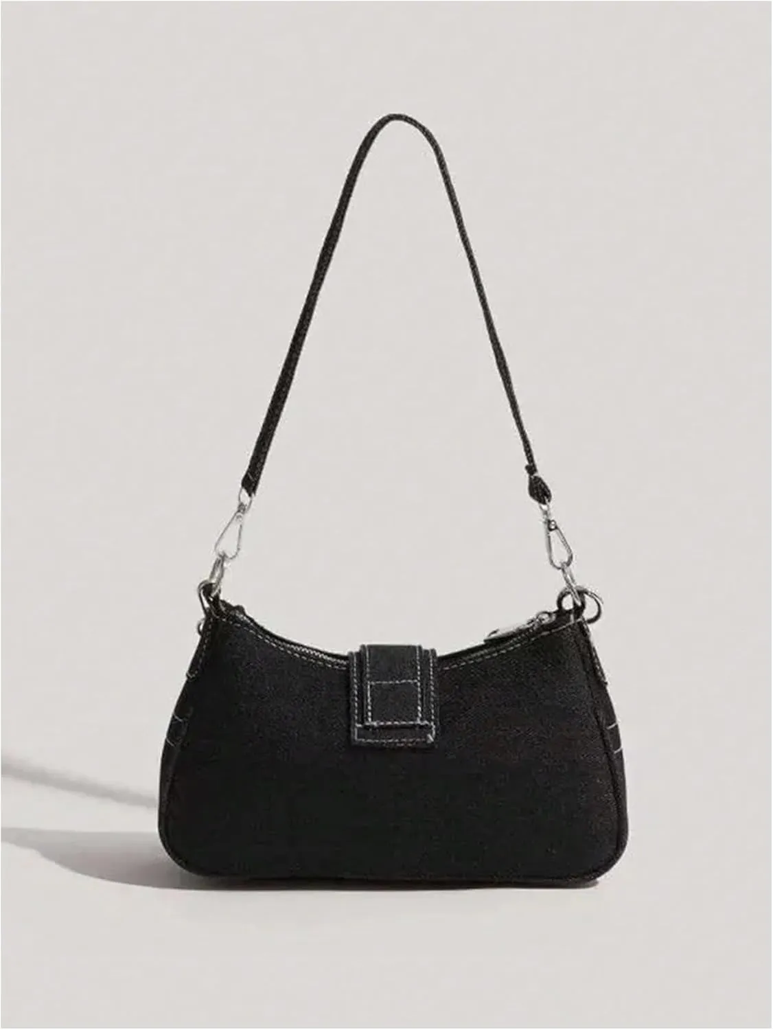 Verdusa Women's Star Buckle Underarm Shoulder Bags Retro Y2k Metal Chain Top Handle Crescent Bag