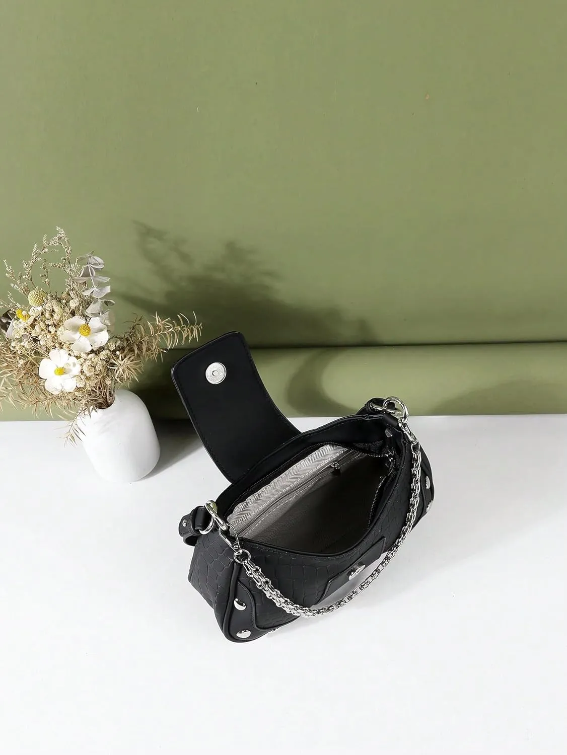 Verdusa Women's Y2k Studded PU Leather Hobo Handbag Mini Shoulder Bags Clutch Purse