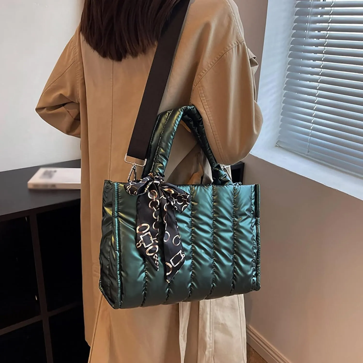 Women's Classic Satchel Bags Genuine Leather Crossbody Bags for Women Trendy Waterproof Cross Body Bag(Green)
