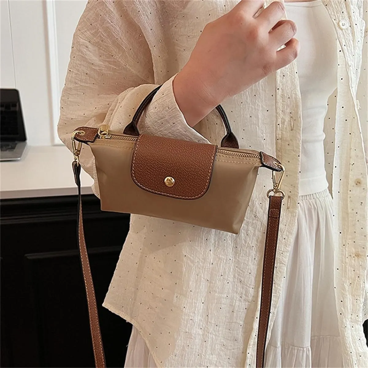 Women's Fashion Colorblock Mini Crossbody Bag,Mini Shoulder Purses with Adjustable Strap,Solid Color Nylon Square Handbags