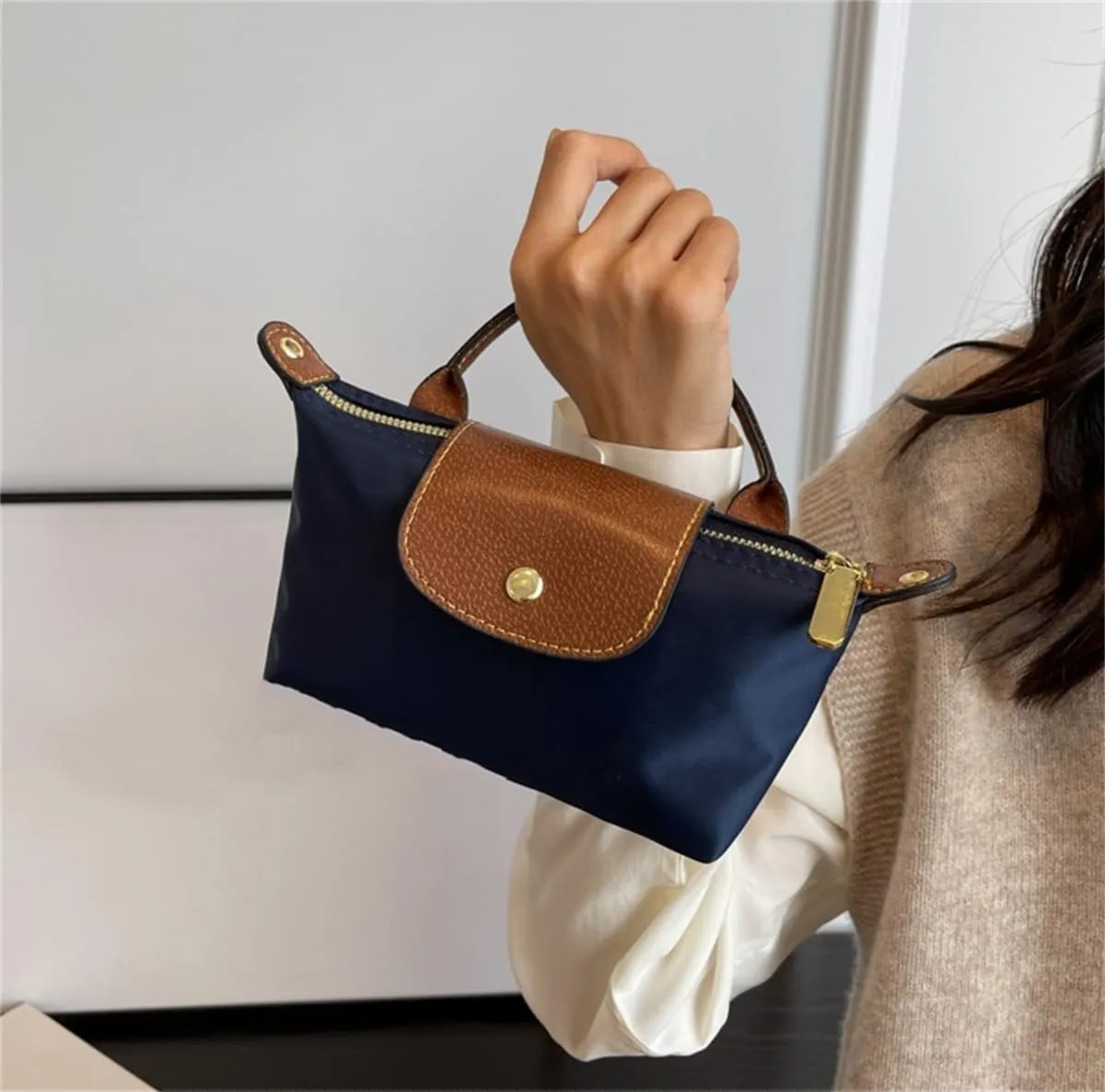 Women's Fashion Colorblock Mini Crossbody Bag,Mini Shoulder Purses with Adjustable Strap,Solid Color Nylon Square Handbags