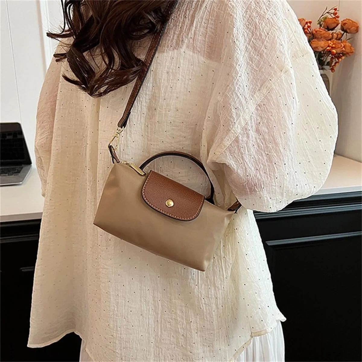 Women's Fashion Colorblock Mini Crossbody Bag,Mini Shoulder Purses with Adjustable Strap,Solid Color Nylon Square Handbags